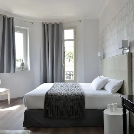 La Victor Hugo Hotel