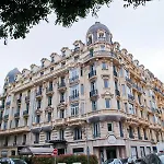 מלון La Victor Hugo 3*