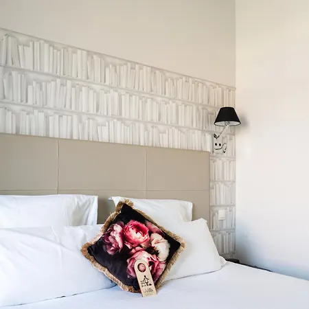 Hotel La Victor Hugo Niza