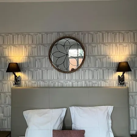 La Victor Hugo Otel 3*