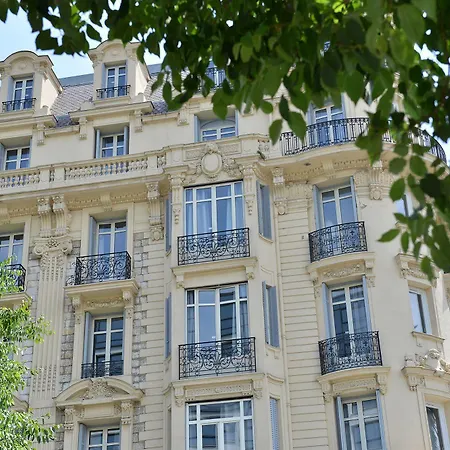 Hotel La Victor Hugo Niza