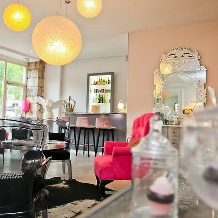 Hotel La Victor Hugo Niza