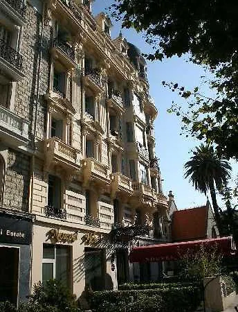 Hotel La Victor Hugo 3*