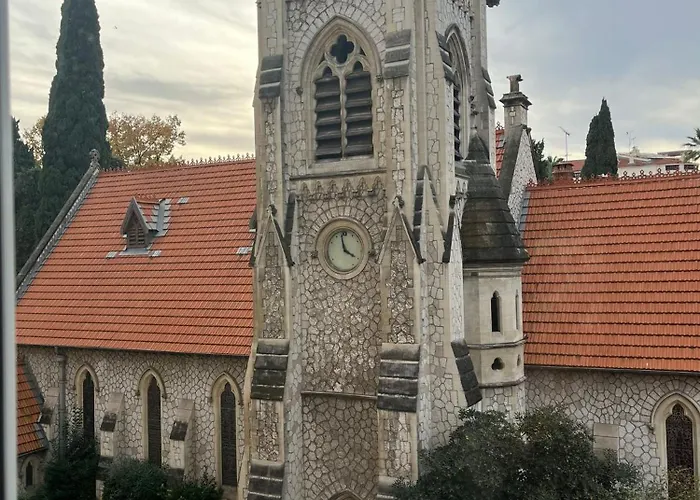 尼斯雨果拉维拉酒店 3* 尼斯