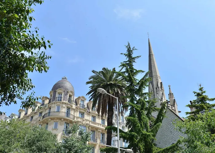 尼斯雨果拉维拉酒店 尼斯