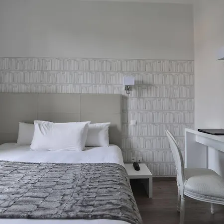 La Victor Hugo Hotell 3*