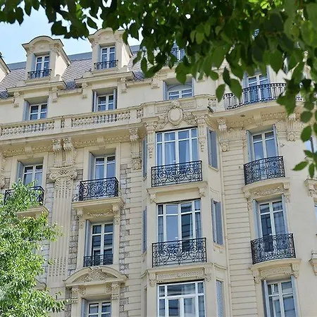 La Victor Hugo Отель 3*
